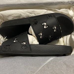100% Authentic Gucci GG Slides Size 37